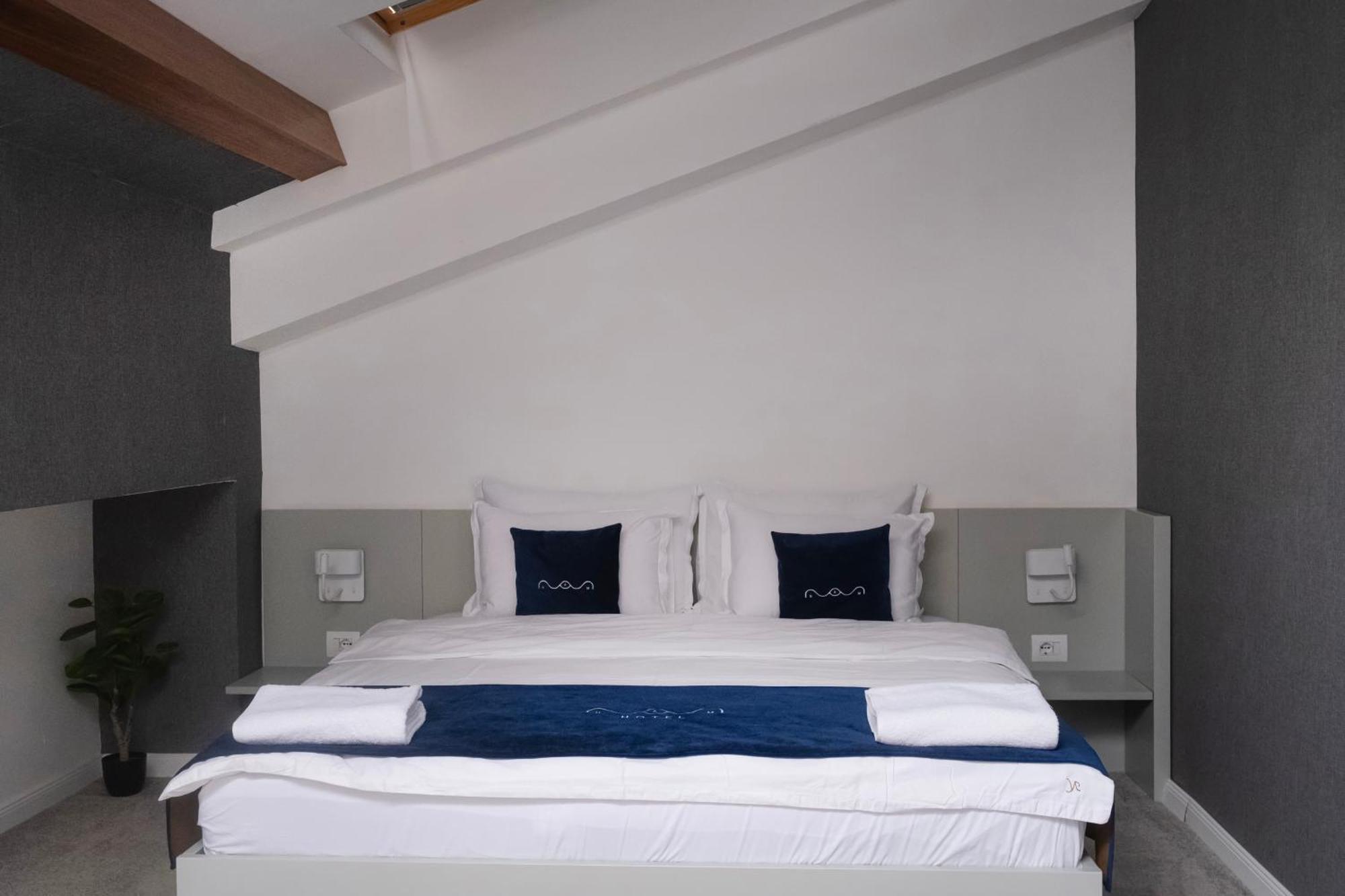Nam Hotel Prizren Exterior photo
